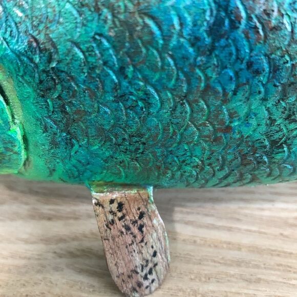 Handcrafted & Hand Painted Folk Art Wood & Metal Colorful Fish Spearing Decoy - Picture 9 of 17